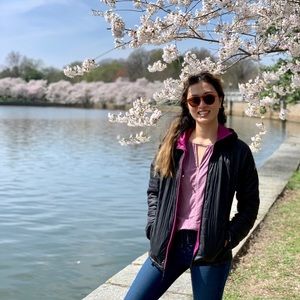 Meet your Posher, Makenzy